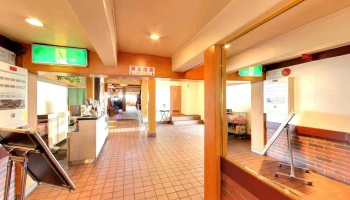シャロン柏原店 - 柏原市