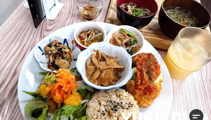 Bio Harvest レストラン 日立駅店 -  料理飲み物 - 日立市