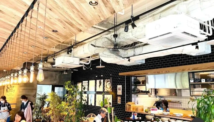 Farmers Cafe and GRILL｢奈良食堂｣-leaves- - 橿原市
