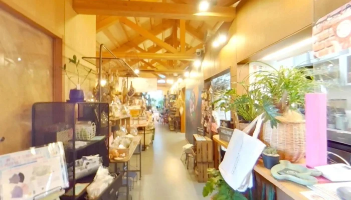 Meg Cafe 511 - 見附市