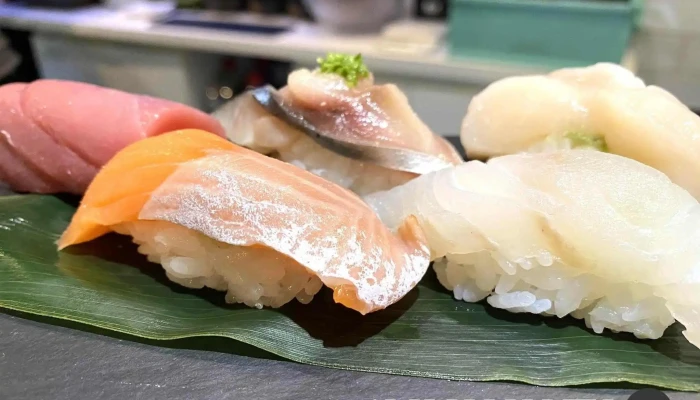 Sushi Bar The ǝnd 縁戸 寿司 - 網走市