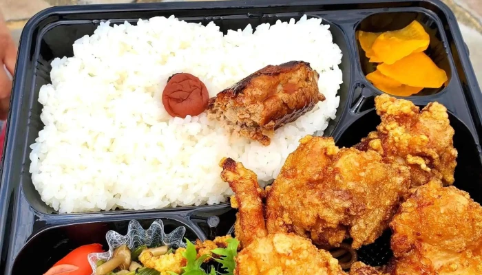 お持ち帰り専門店とりや -  弁当 - 豊後高田市