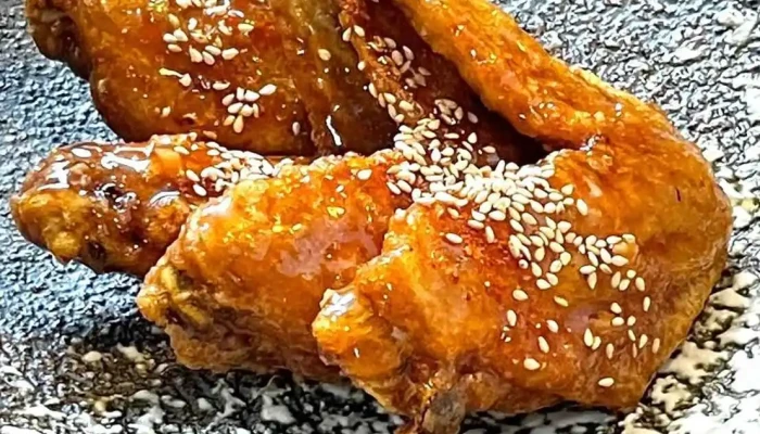 こだわり料理とサケ 荒ヤ -  鶏手羽 - 二戸市