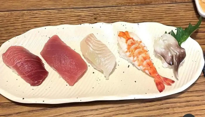 すし 笑魚亭 -  寿司 - 半田市
