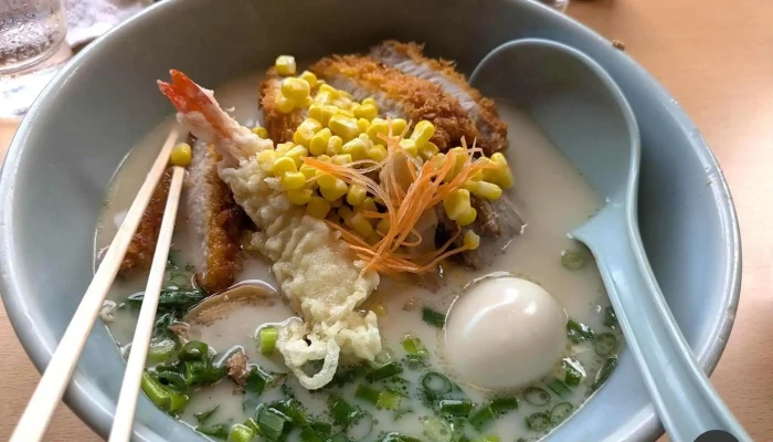 たぬきの国 中華料理 ちゃんぽん 豚骨ラーメン - 江津市