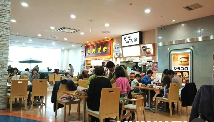 どんどん家 サンパーク小野田店 - 山陽小野田市