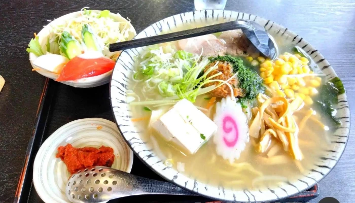 まるひろ食堂 -  ラーメン - 南陽市