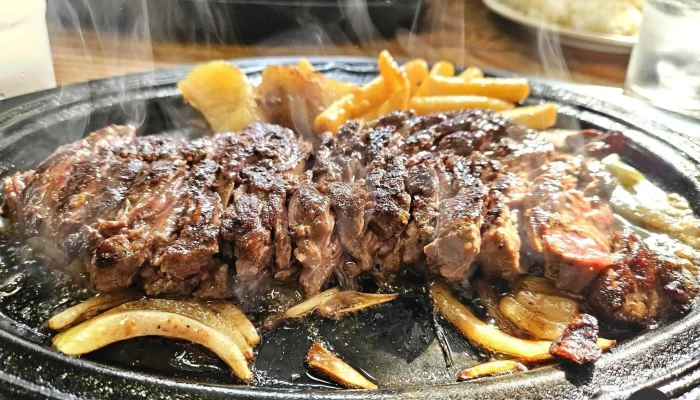 ステーキハウス フジ姫路東ランプ店 -  ステーキ - 姫路市
