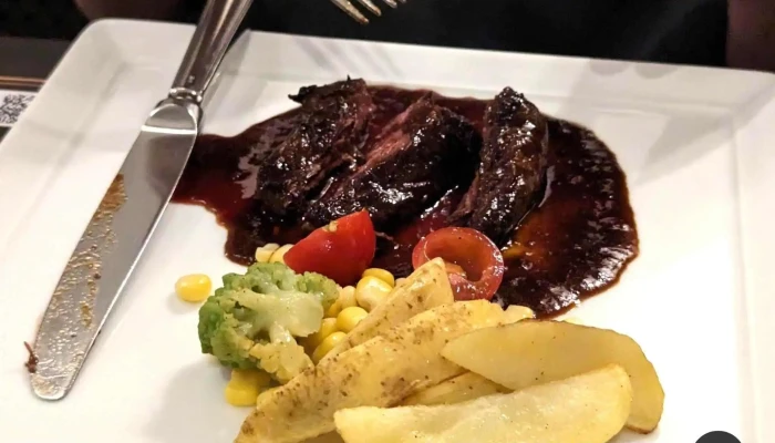 ベーカリーレストランサンマルク 京都伏見店 -  鹿肉 - 京都市