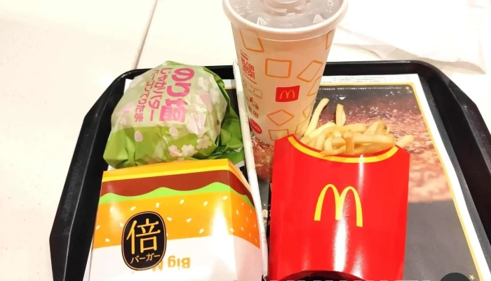 マクドナルド 小松店 -  料理飲み物 - 小松市