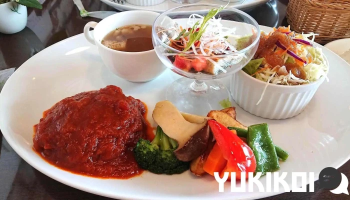 リヨンの森 -  プレートランチ - 下松市