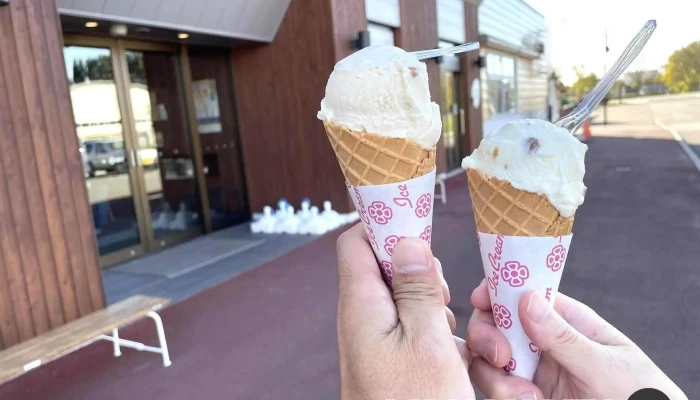 三笠高校生レストラン Mikasa Cooking Essorエソール アイスクリーム - 三笠市