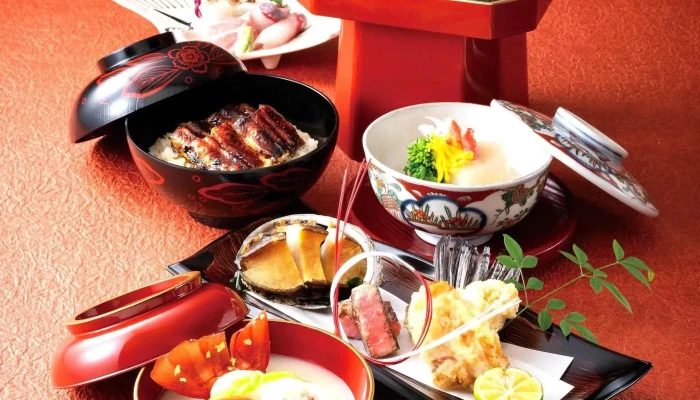 京懐石 美濃吉 四条河原町店 -  料理飲み物 - 京都市