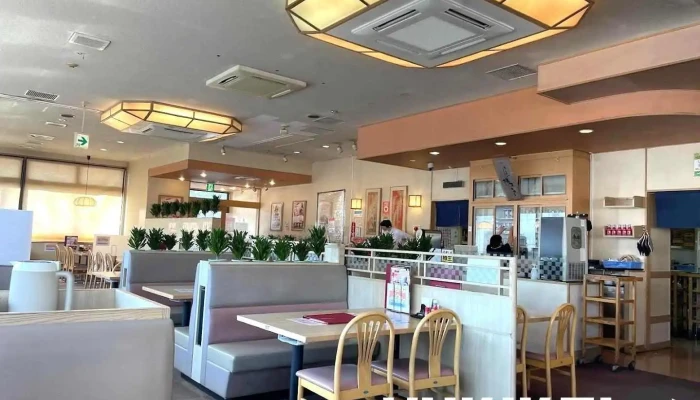 北海道生まれ和食処とんでん 鳩ヶ谷店 - 川口市