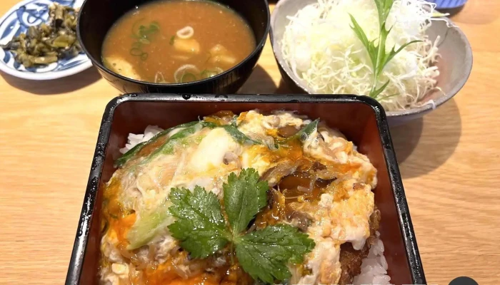名代とんかつ かつくら 京都ポルタ店 -  カツ丼 - 京都市