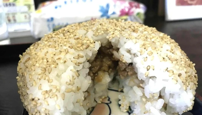 大衆食堂 中華そば たんぼめへ -  おにぎり - 新庄市