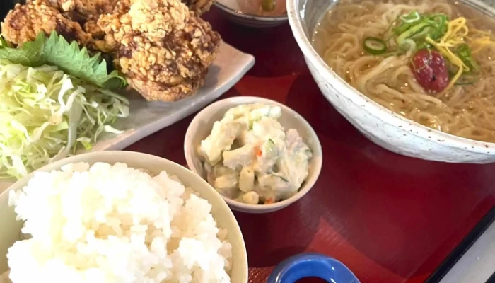 宇佐丸商店 -  ウェブサイト - 小松市