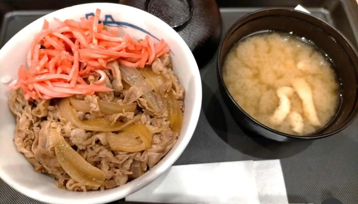 松屋 塩尻店松のや併設 牛丼 - 塩尻市