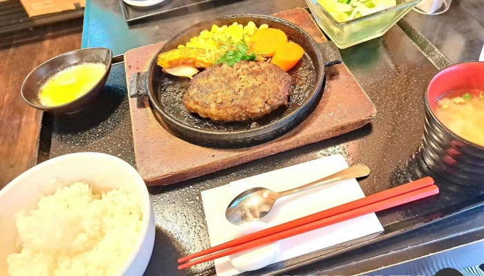 見蘭牛ダイニング 玄 -  ソールズベリーステーキ - 萩市