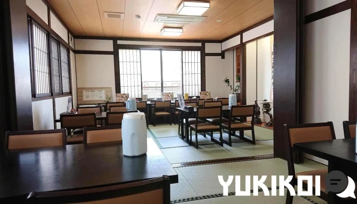 金丸本店 - 本宮市