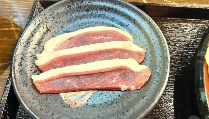 鴨料理と十割蕎麦 かもん 新庄駅本店 鴨のお肉屋さん ベーコン - 新庄市